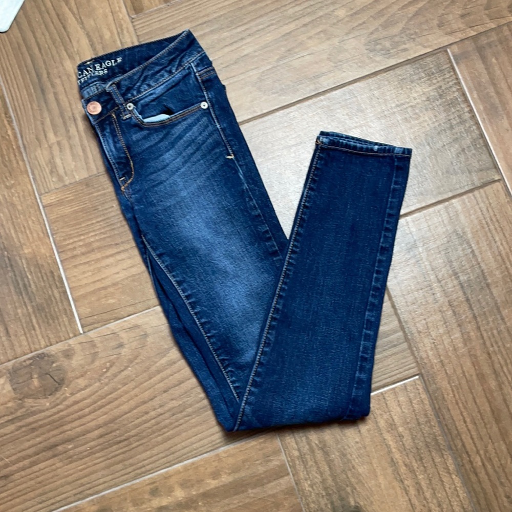 American Eagle denim jeans size 2 dark wash skinny